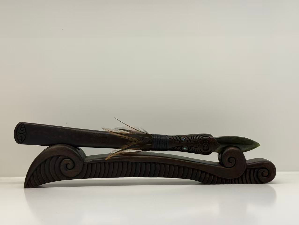 Dale Aquar Us Carved Taiaha 200mm
