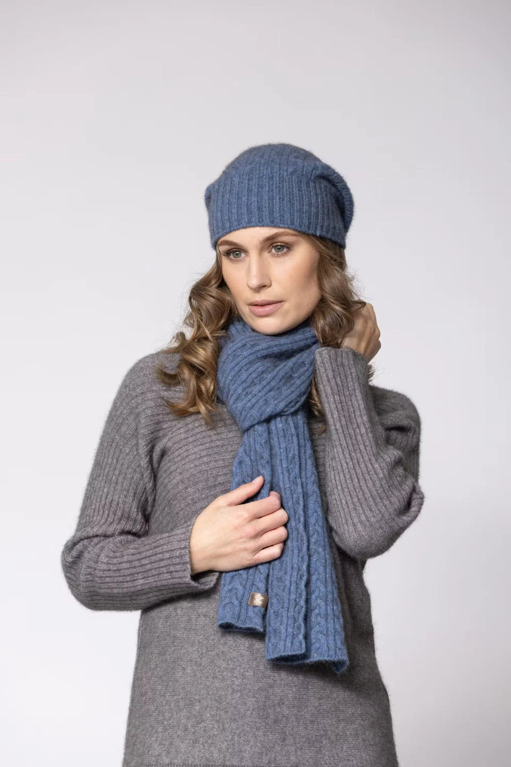 Regal Scarf & Regal Beanie