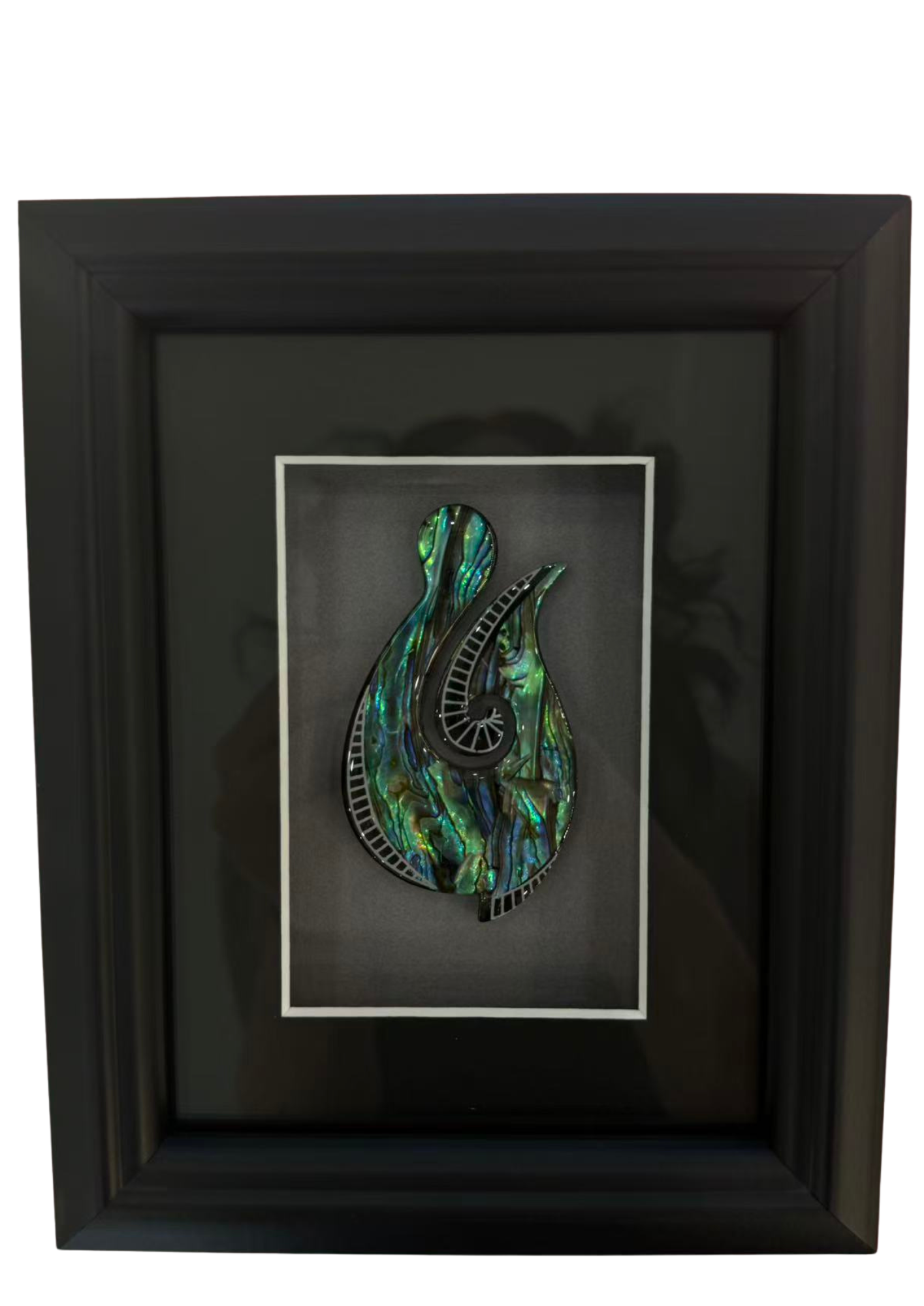 Dale Aquar Us Framed Paua Carving Fish Hook