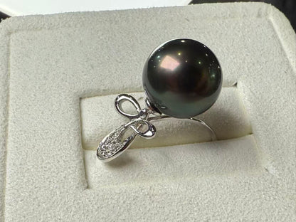 The South Sea Black Pearl Ring
