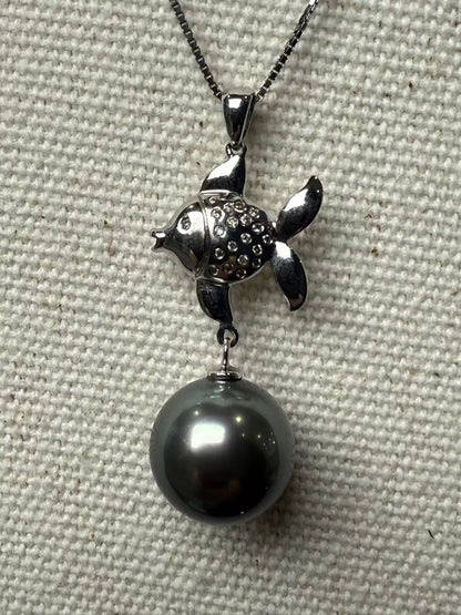 The South Sea Black Pearl Pendant